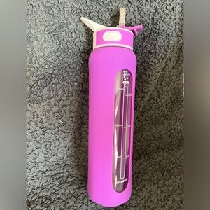 32oz Glass Water Bottle with Purple Silicone Sleeve & Straw,